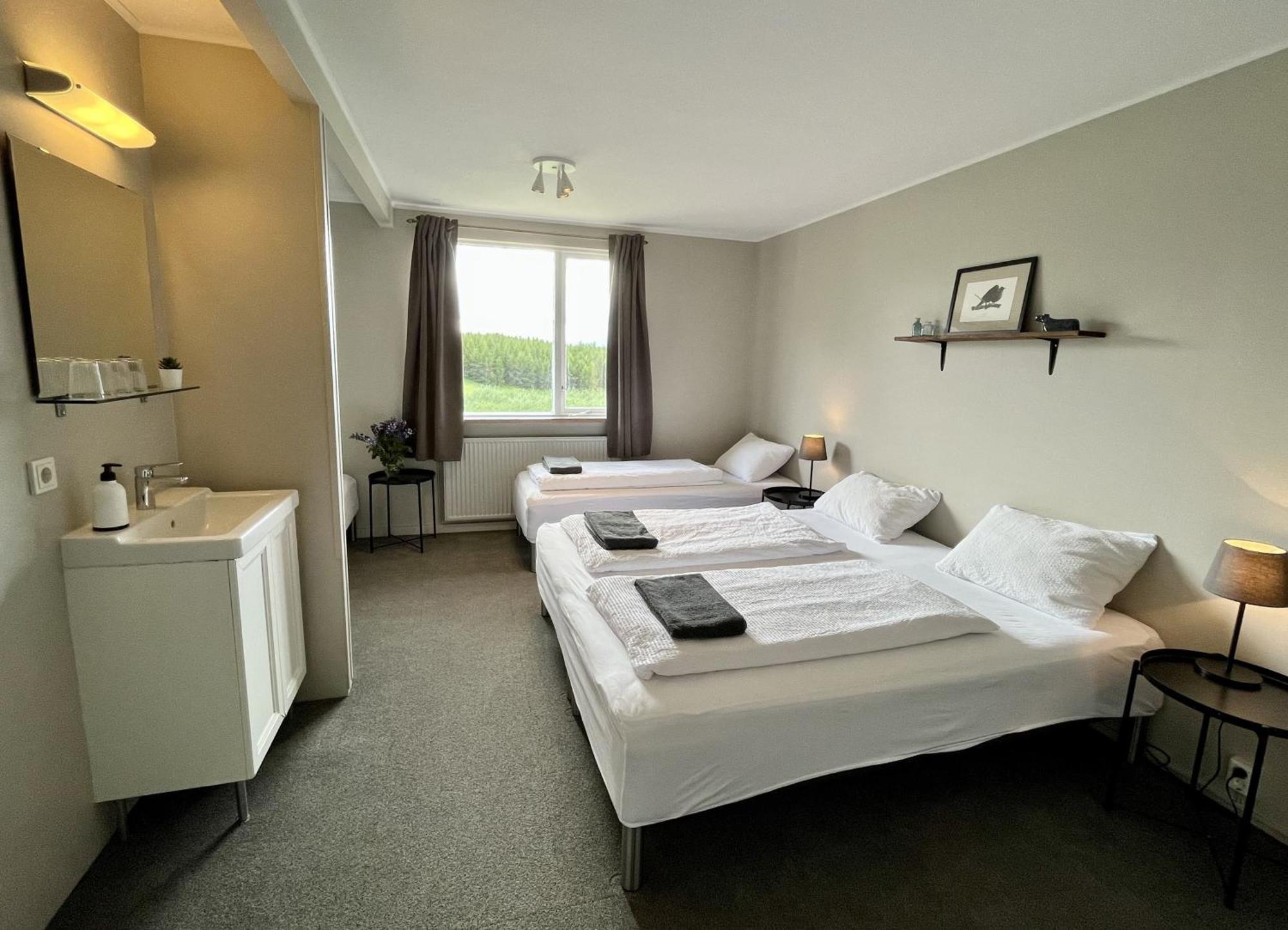 Eyjolfsstadir Guesthouse Egilsstadir Bagian luar foto