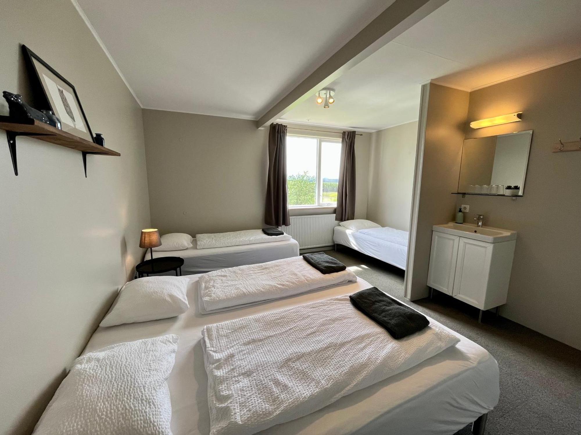 Eyjolfsstadir Guesthouse Egilsstadir Bagian luar foto
