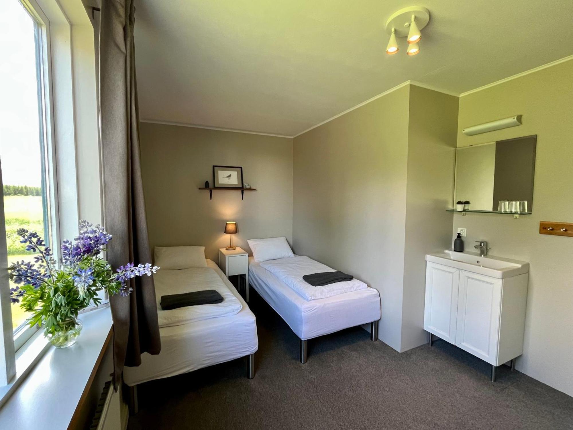 Eyjolfsstadir Guesthouse Egilsstadir Bagian luar foto