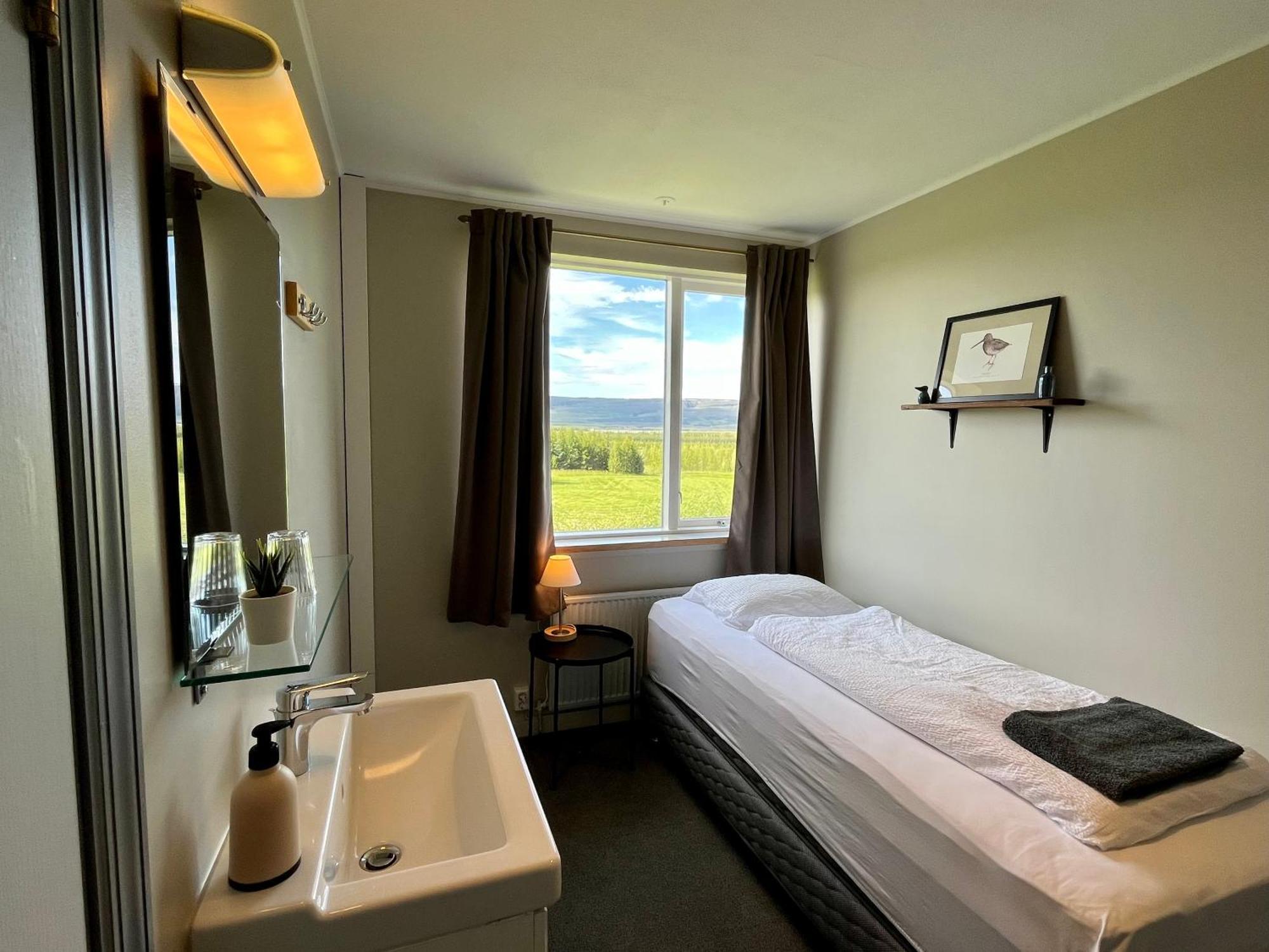 Eyjolfsstadir Guesthouse Egilsstadir Bagian luar foto