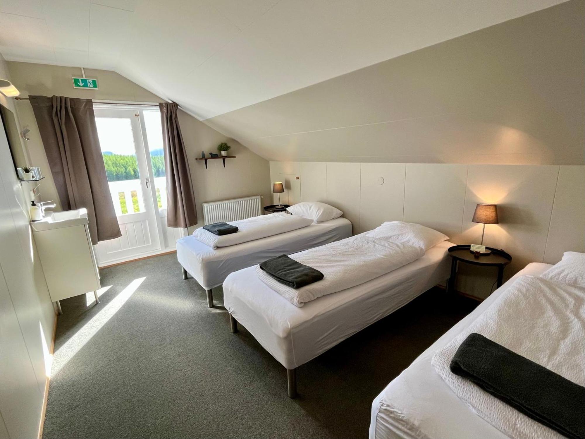 Eyjolfsstadir Guesthouse Egilsstadir Bagian luar foto